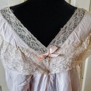 1940's Rayon & Lace Nightgown, 40's Lady Doretta Tag Reads Size 44 XL-XXL